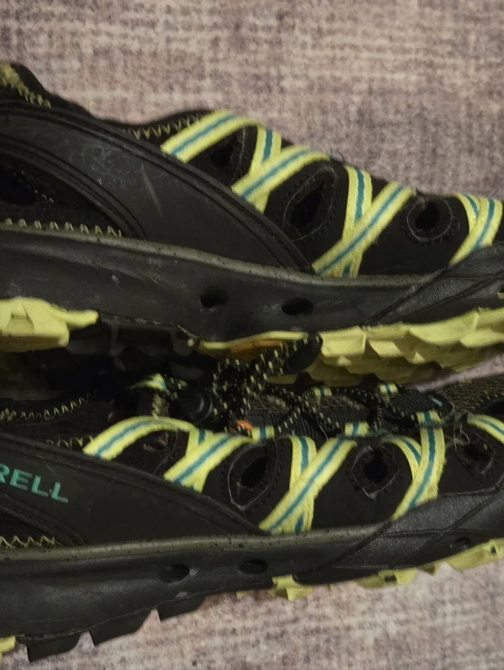 Merrell Men's Black and Yellow Trail Sandals 8 1/2 Womens 11 Used. No Insert.